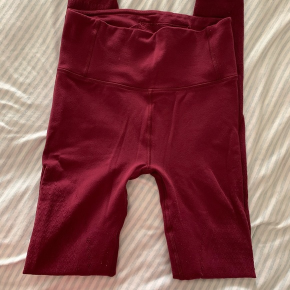 Lululemon Reveal Tight Mindful Motion 28" - Picture 6 of 12